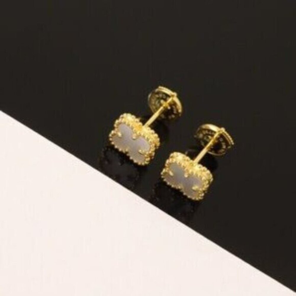 Authentic Van Cleef & Arpels Vintage Alhambra 18K Yellow Gold Earrings